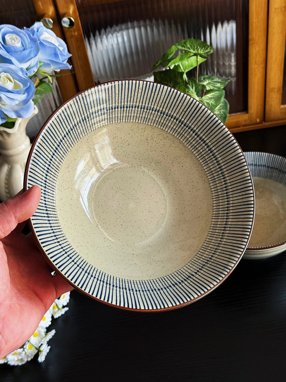 Japanese Style Ceramic Bowl Ramen Soup Bowl Luxury Sensation Home Use Conch Rice Noodles Bowl Dining Utensils round